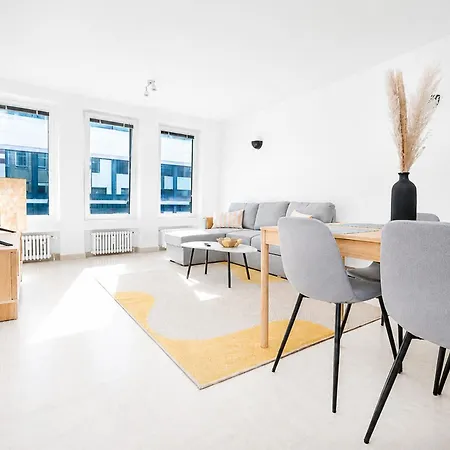 Stunning Views Over Lux 1 Bed Sleeps 5 *